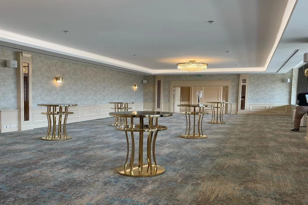 Astoria Grand Hotel Sofia 4*,